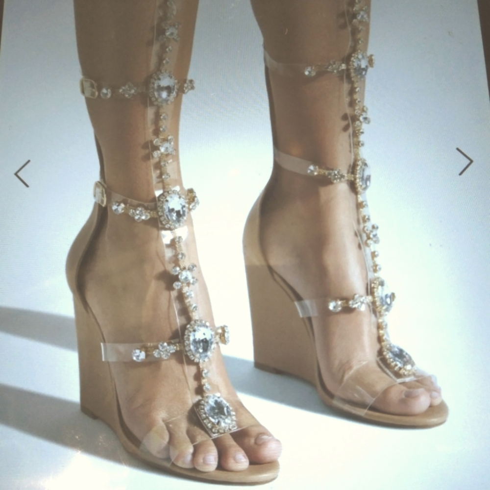 Ladies Shoedazzle Gladiator Size 8.5